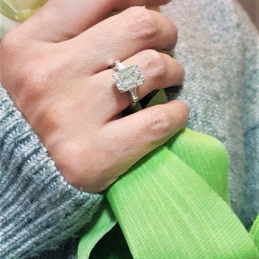 S925 Silver Emerald-Cut Diamond Light Luxury Ring