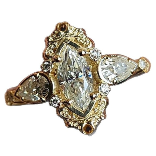 14K Gold Victorian Vintage Filigree Marquise Ring