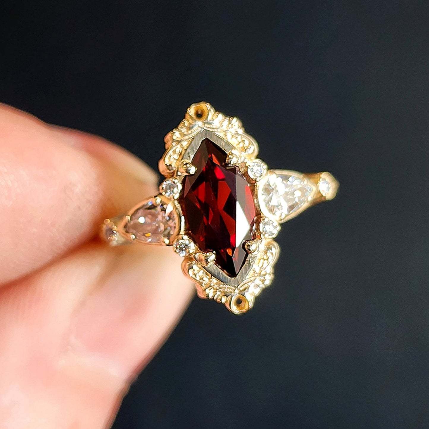 14K Gold Victorian Vintage Filigree Marquise Ring
