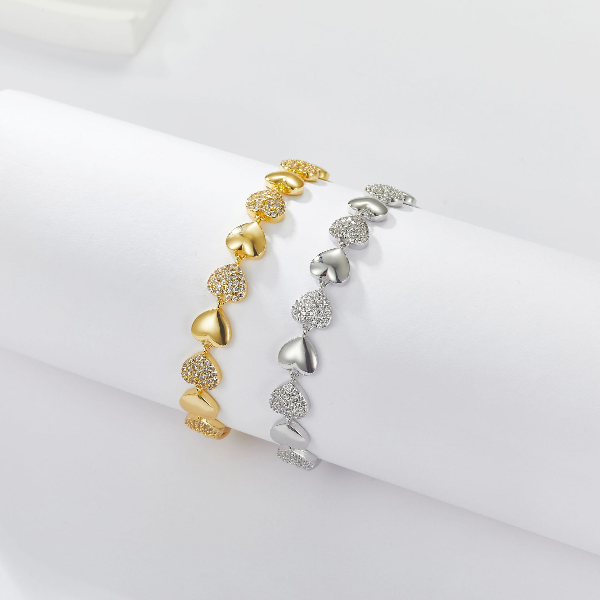 18K Gold Plated Heart Bracelet | AAAA+ Zircon | Elegant Everyday Jewelry