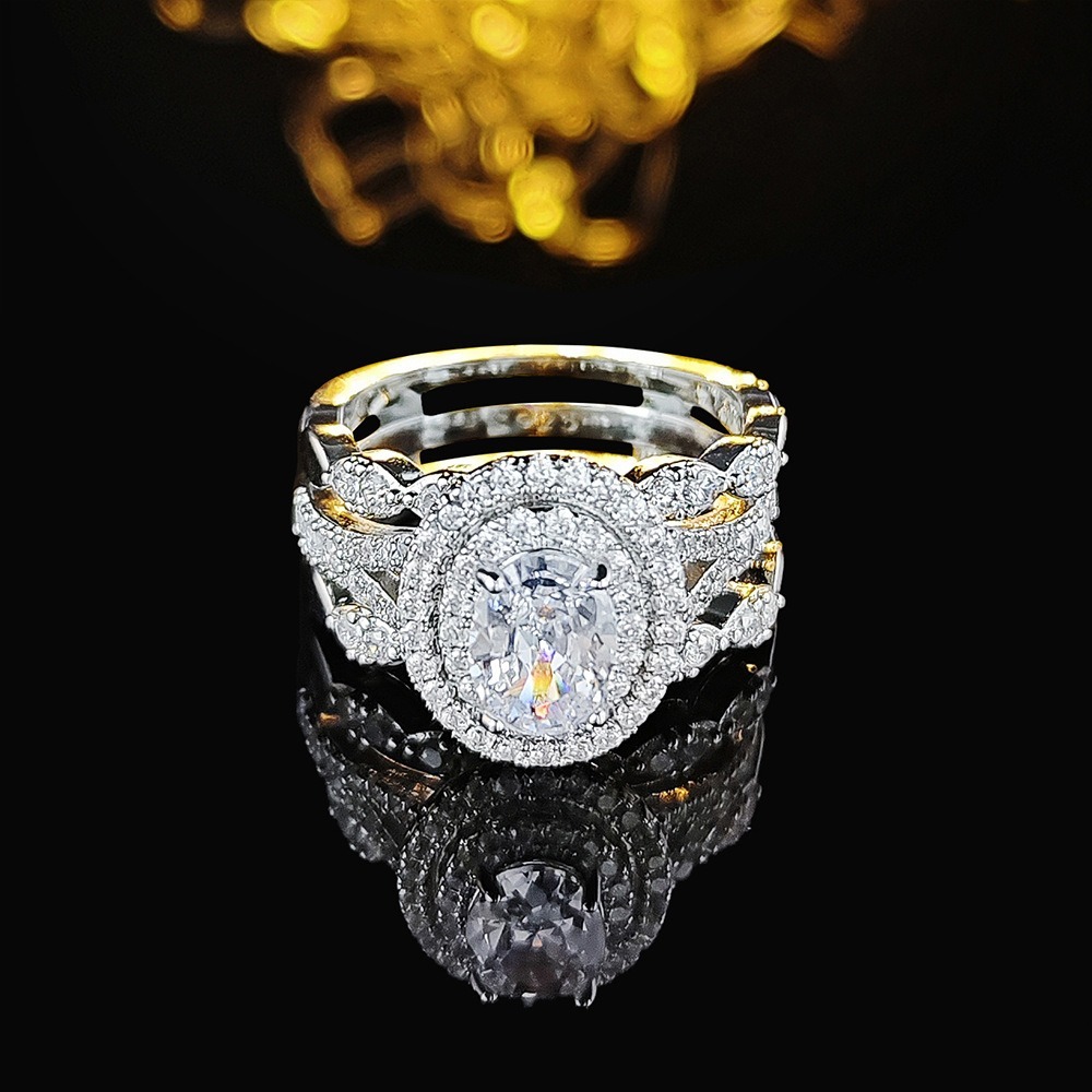 Luxury Halo Moissanite 925 Silver Bridal Ring Set – 2-in-1 Stackable Design