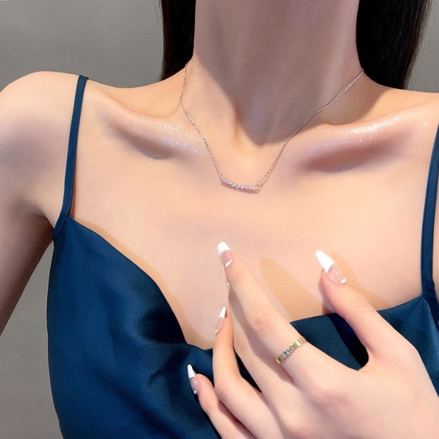 Arc Glow Delicate Necklace Gold/Silver Curved Diamond Paved Necklace（Free shipping on orders of two or more items）