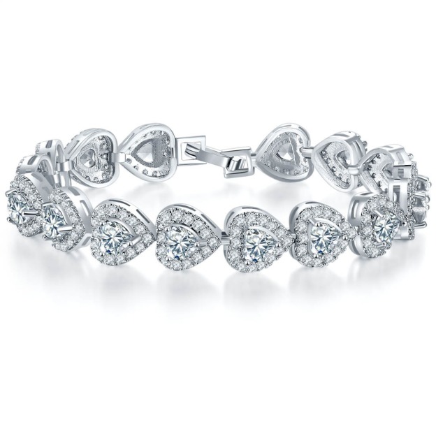 Heart Whispers S925 Sterling Silver Heart Diamond Bracelet Romantic Guardian on Your Wrist