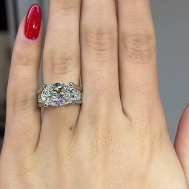 Oval Brilliance Platinum Four-Prong Oval Diamond Ring