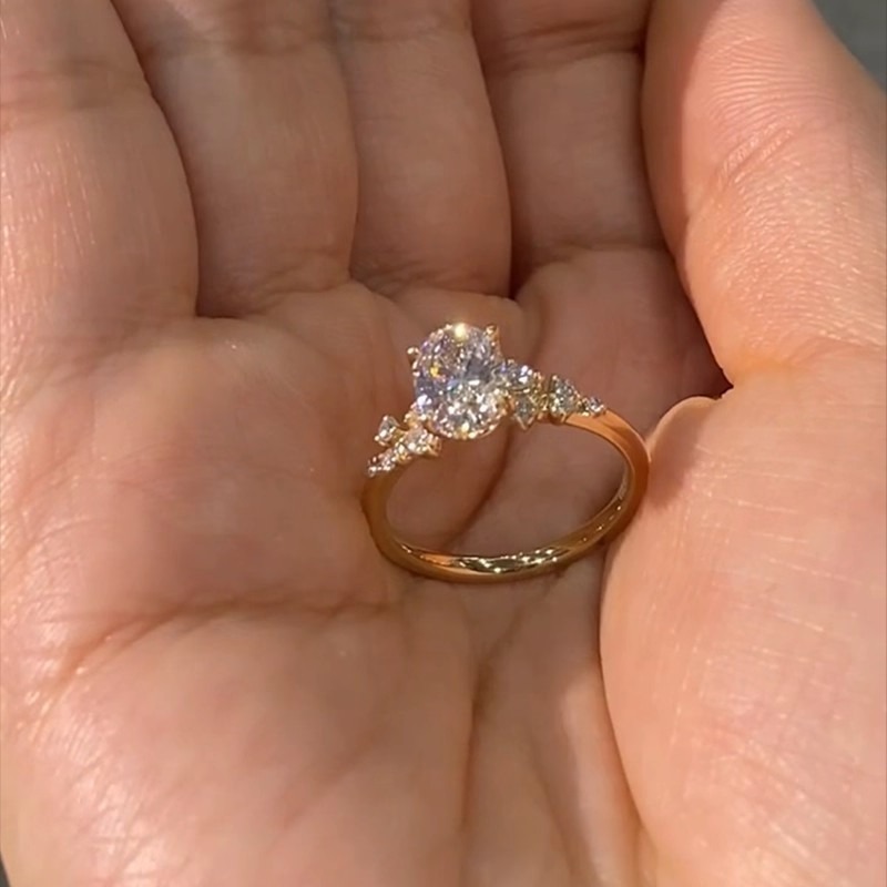Starlight Vow Two-Tone Oval Cluster Open Ring