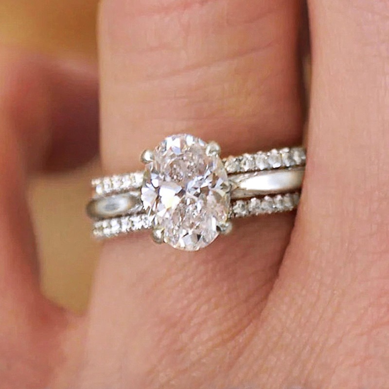 Eternal Layer Two-Tone Oval Diamond Stacked Ring