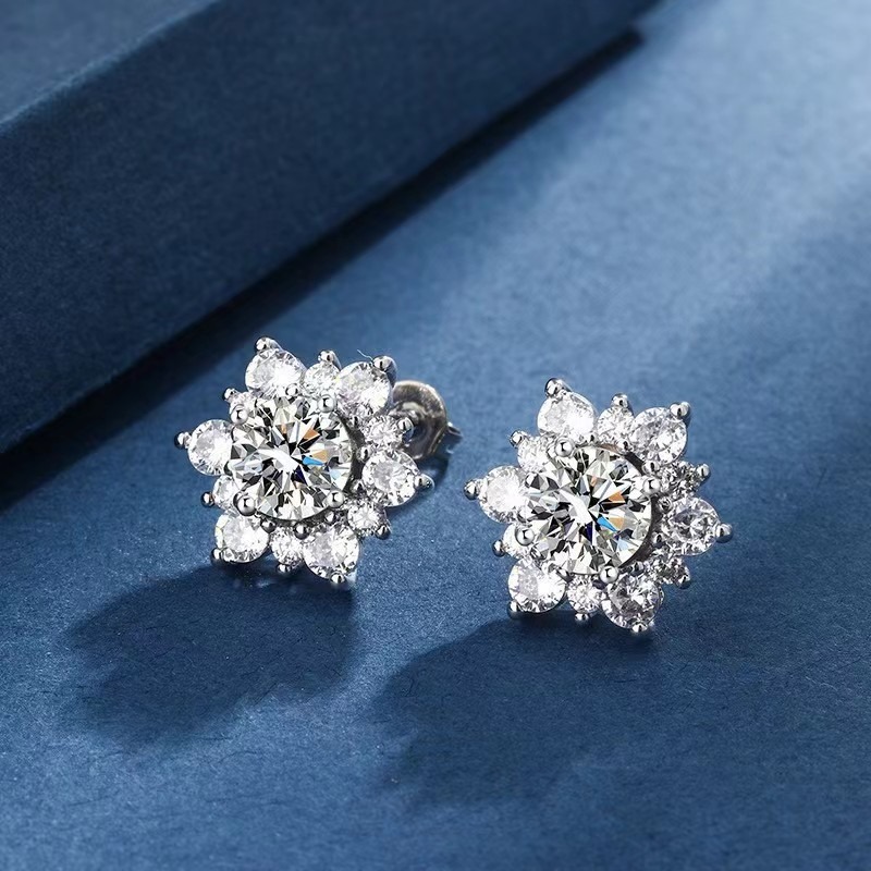 Snowflake Full-Diamond Light Luxury Earrings Platinum-Plated Simulated Diamond Shiny Earrings