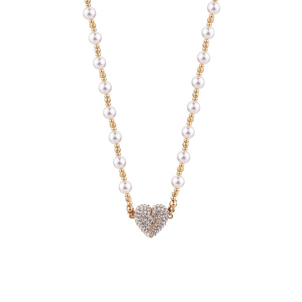 New Magnetic Pearl Heart Necklace