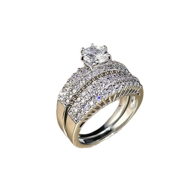 Luxury Moissanite Gold Ring Set | Center Stone & Pave Band Duo