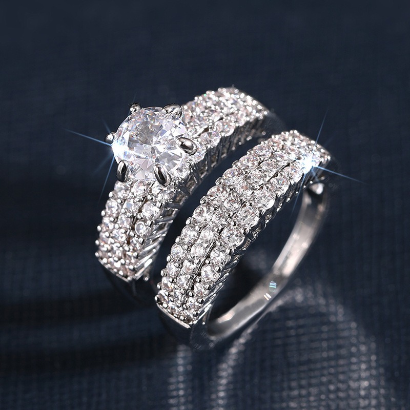 Luxury Moissanite Gold Ring Set | Center Stone & Pave Band Duo