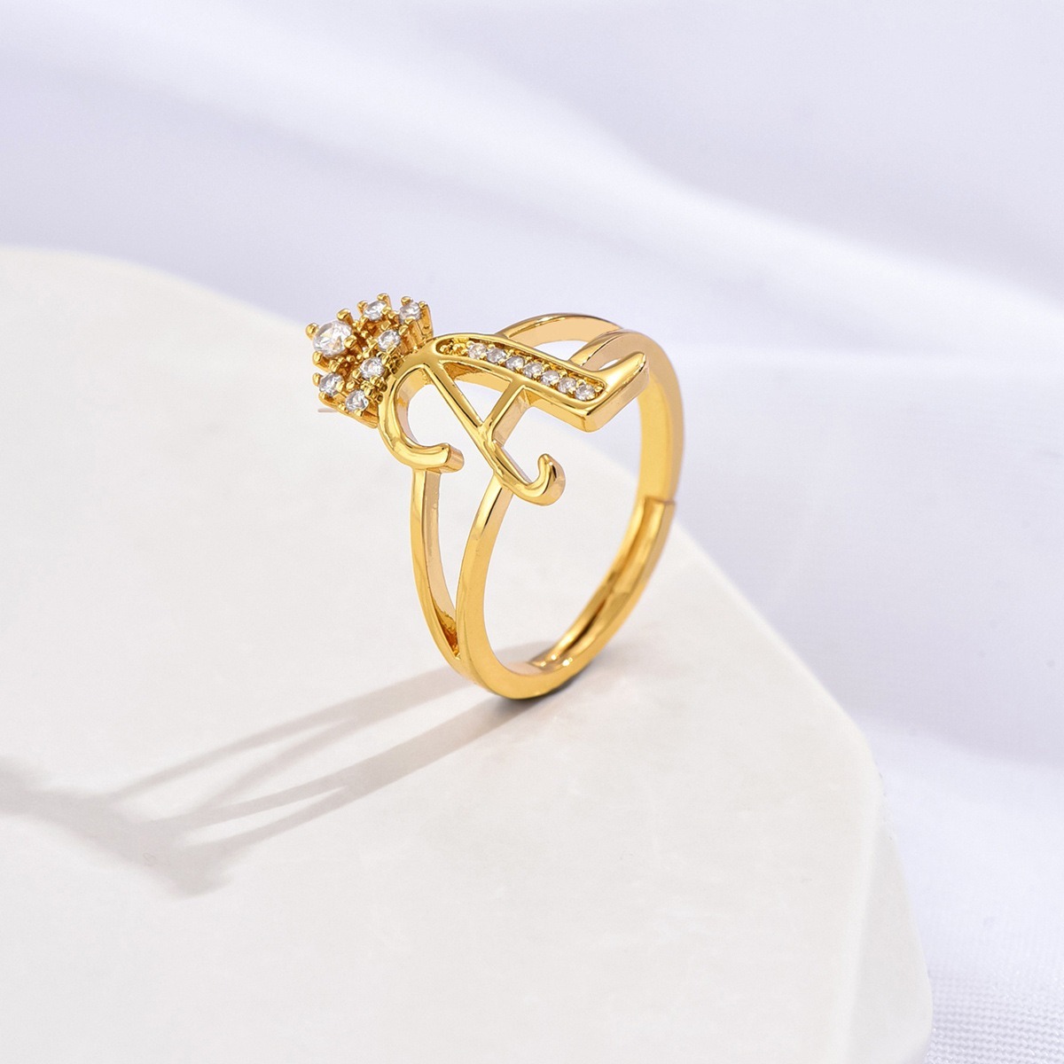 26 Letters Optional Crown Diamond-Encrusted Ring - Women's Light Luxury Personalized Letter Accessory