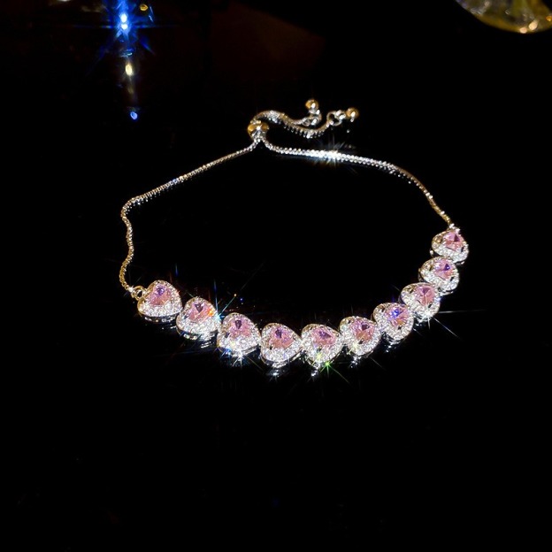 Multi-Color Heart-Shaped Full-Diamond Adjustable Bracelet