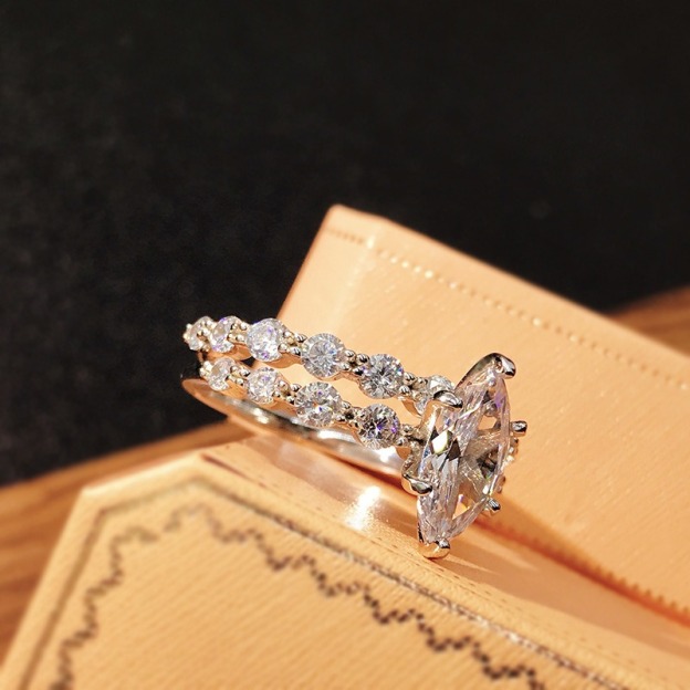 Stardust Marquise S925 Sterling Silver Bridal Set