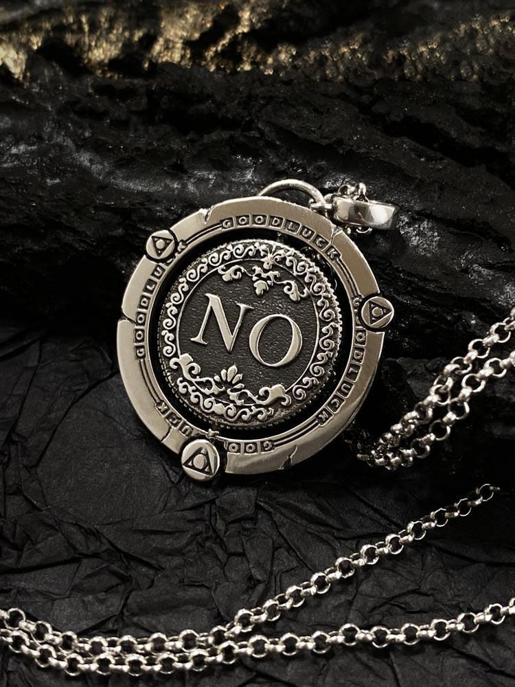 Unisex Retro Spinning Decision Coin Necklace