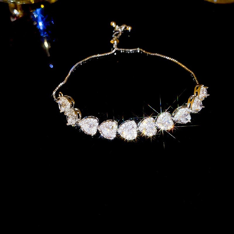 Multi-Color Heart-Shaped Full-Diamond Adjustable Bracelet