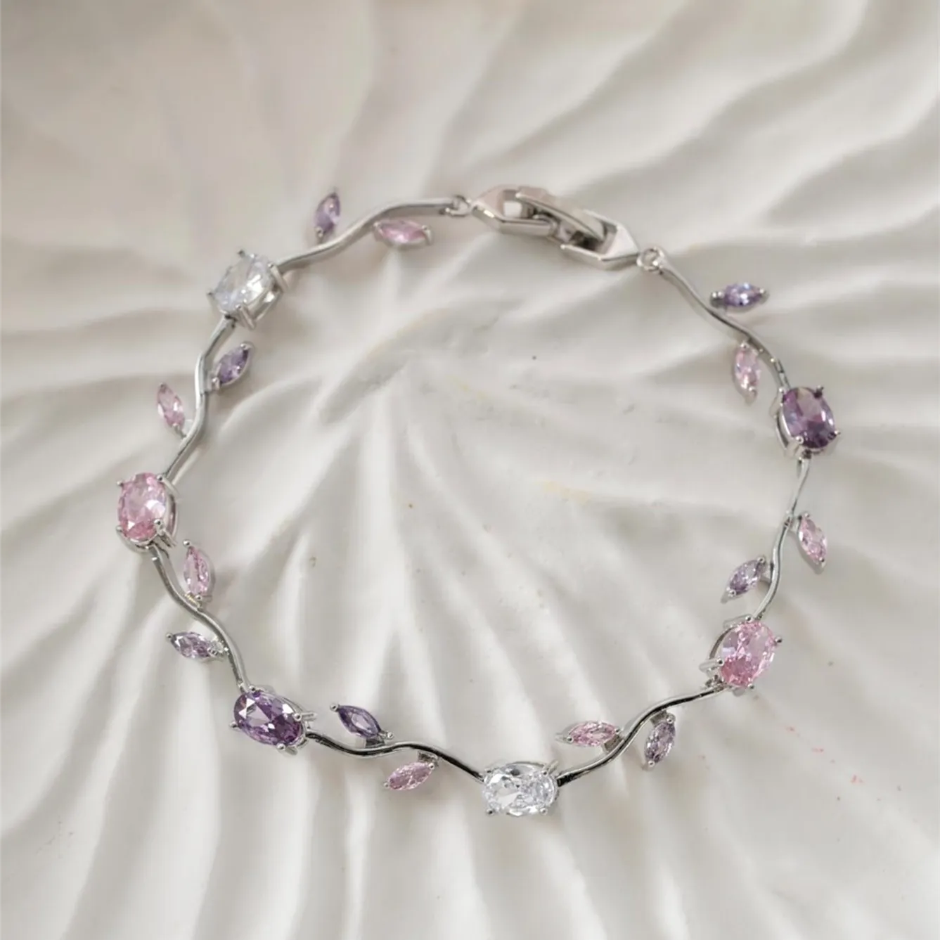 Pastel Tulip Floral Bracelet