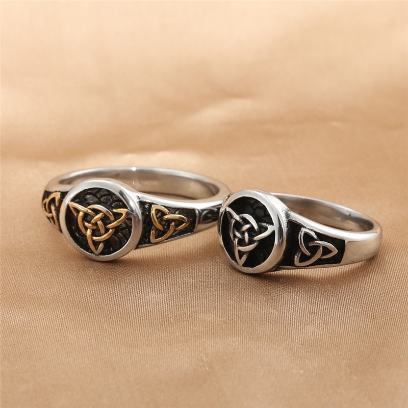 S925 Sterling Silver Vintage Oxidized Celtic Triquetra Signet Ring