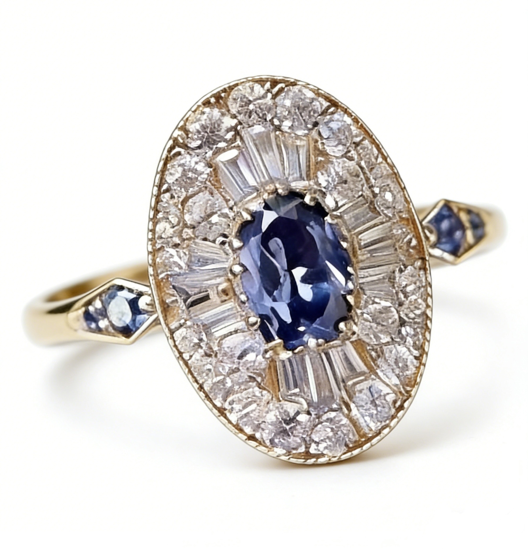 Sapphire Legacy 18K Gold Vintage Halo Sapphire Diamond Ring Timeless Elegance at Your Fingertips