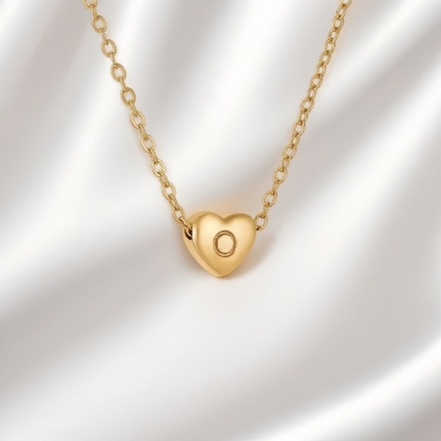  26 Letters Optional Heart Necklace - Women's Light Luxury Romantic Heart-Shaped Letter Accessory