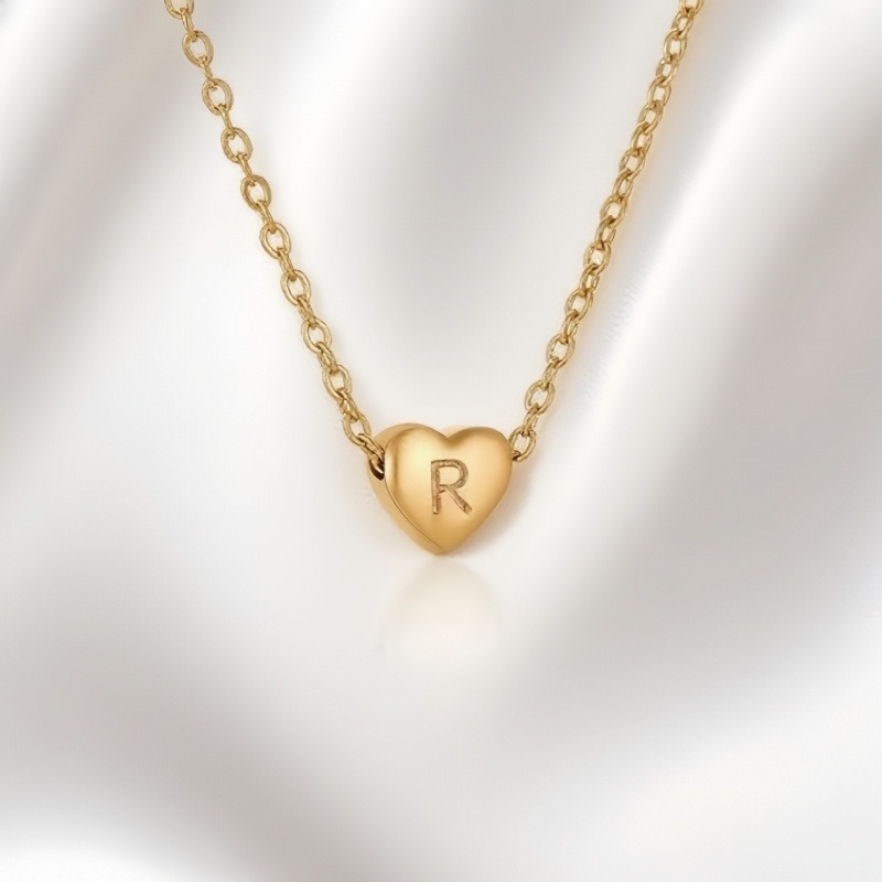  26 Letters Optional Heart Necklace - Women's Light Luxury Romantic Heart-Shaped Letter Accessory