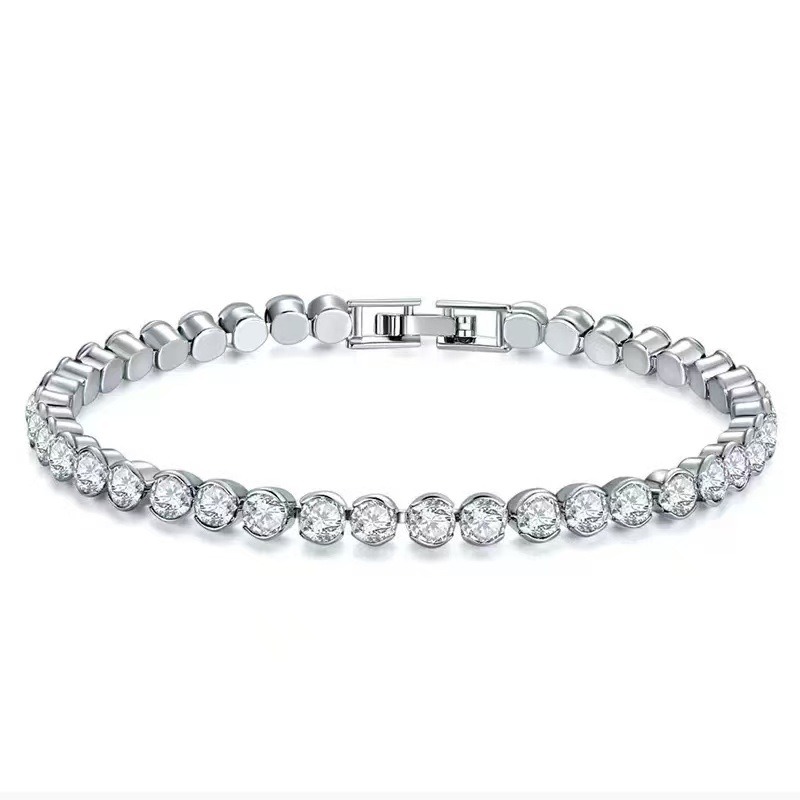 「Timeless Classic」Solitaire Tennis Bracelet