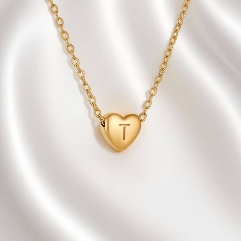  26 Letters Optional Heart Necklace - Women's Light Luxury Romantic Heart-Shaped Letter Accessory