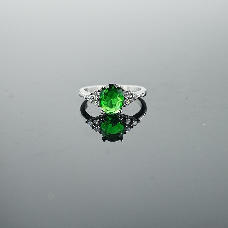 Classic Oval-Cut Colored Gemstone Ring | Elegant Three-Stone Design