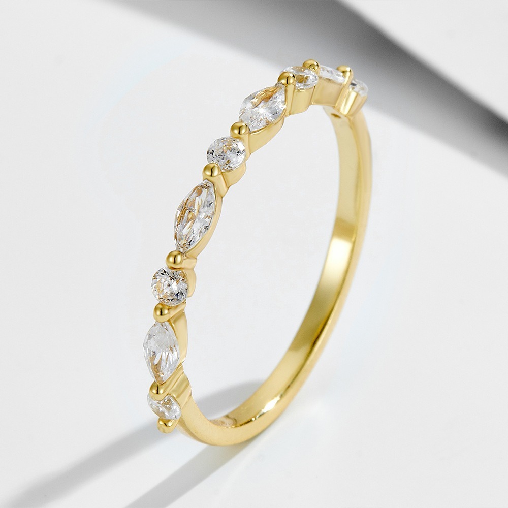 Light Luxury Rectangular Center Stone Ring - Gold/Silver Two-Color Women's Engagement Diamond Ring