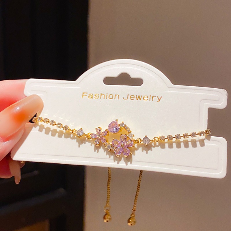 「Bloom & Heart」18K Gold Floral Heart Adjustable Bracelet