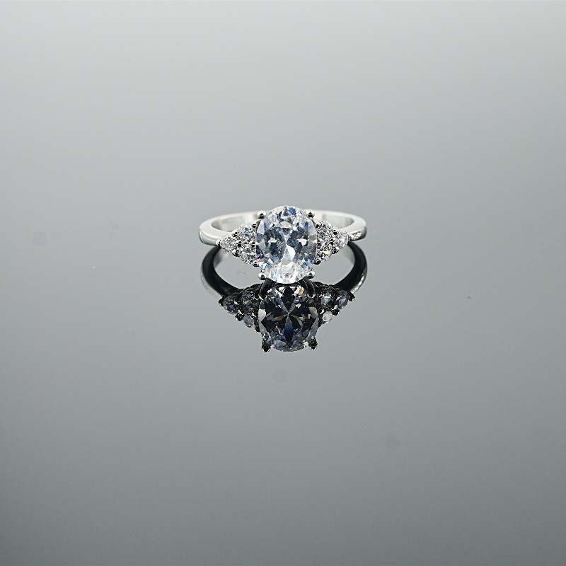 Classic Oval-Cut Colored Gemstone Ring | Elegant Three-Stone Design