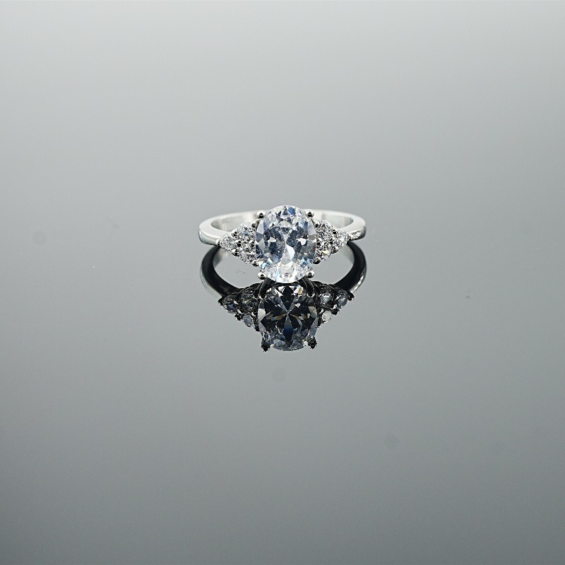 Classic Oval-Cut Colored Gemstone Ring | Elegant Three-Stone Design