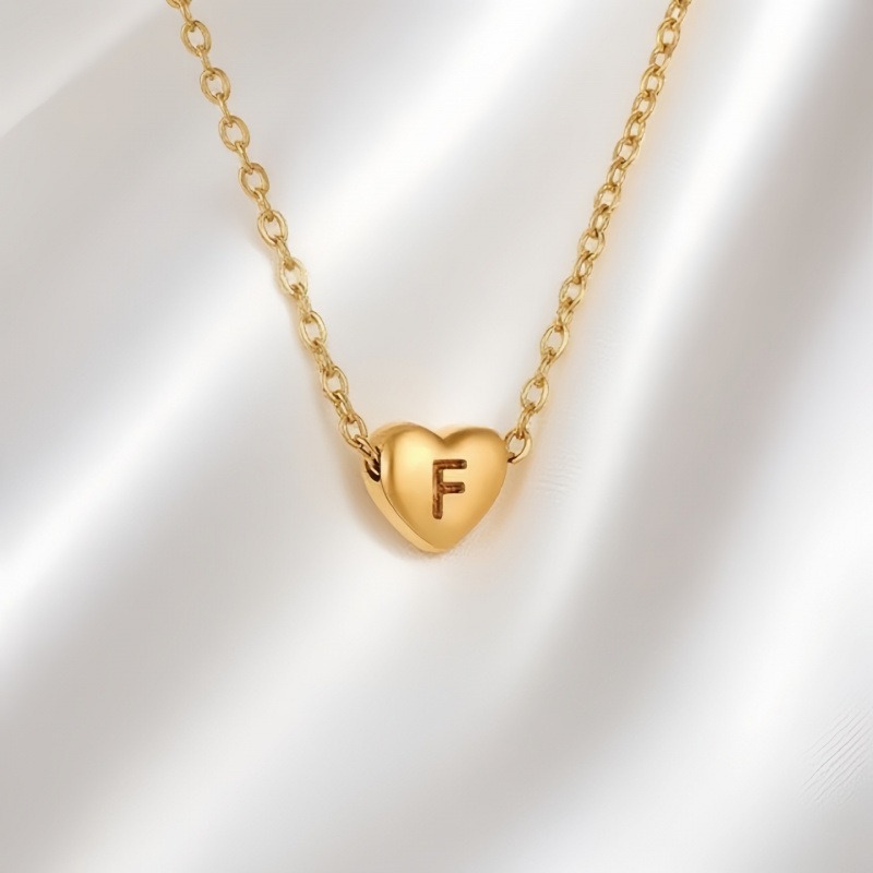  26 Letters Optional Heart Necklace - Women's Light Luxury Romantic Heart-Shaped Letter Accessory