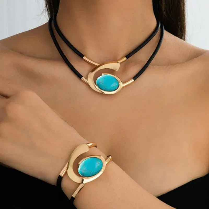 📿 50% DE RÉDUCTION ! ✨ Ensemble Collier & Bracelet Pierre Acrylique Bohème - Design Vintage Léger et Élégant, Cadeau Parfait pour les Amatrices de Mode 👒📦
