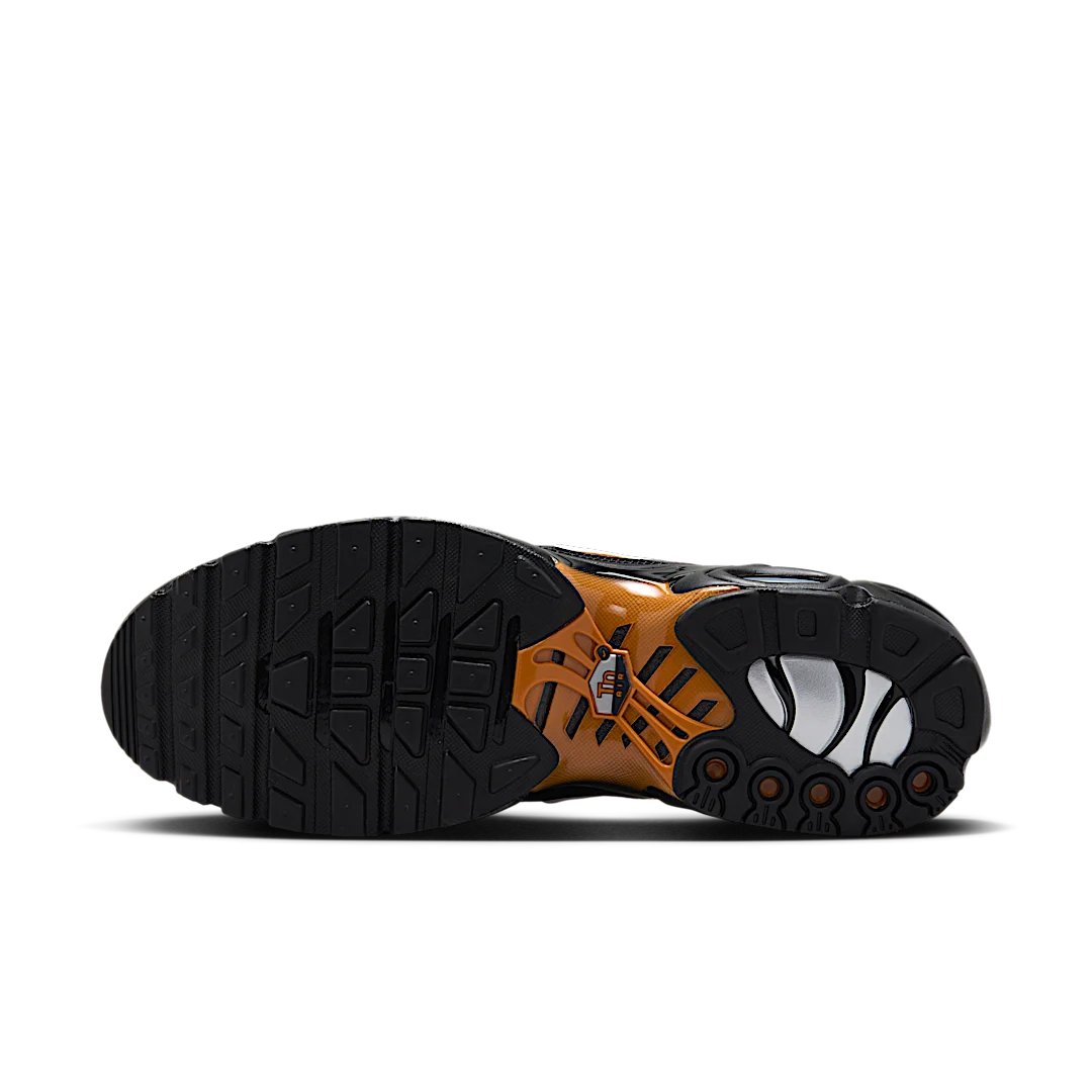 niqdfke Air Max Plus Dark Obsidian Monarch