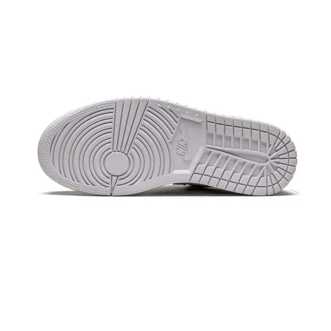 Air Jordan 1 Low Chicago Flip