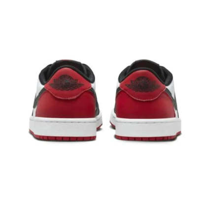 Air Jordan 1 Low OG “Black Toe”