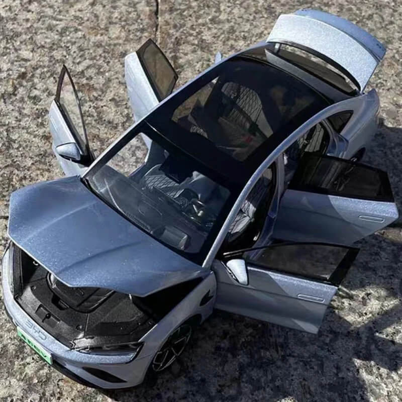 1:18 Simulation Alloy Car Model For BYD