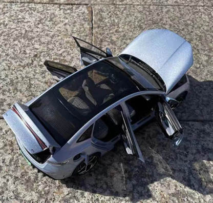 1:18 Simulation Alloy Car Model For BYD