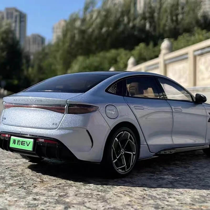 1:18 Simulation Alloy Car Model For BYD