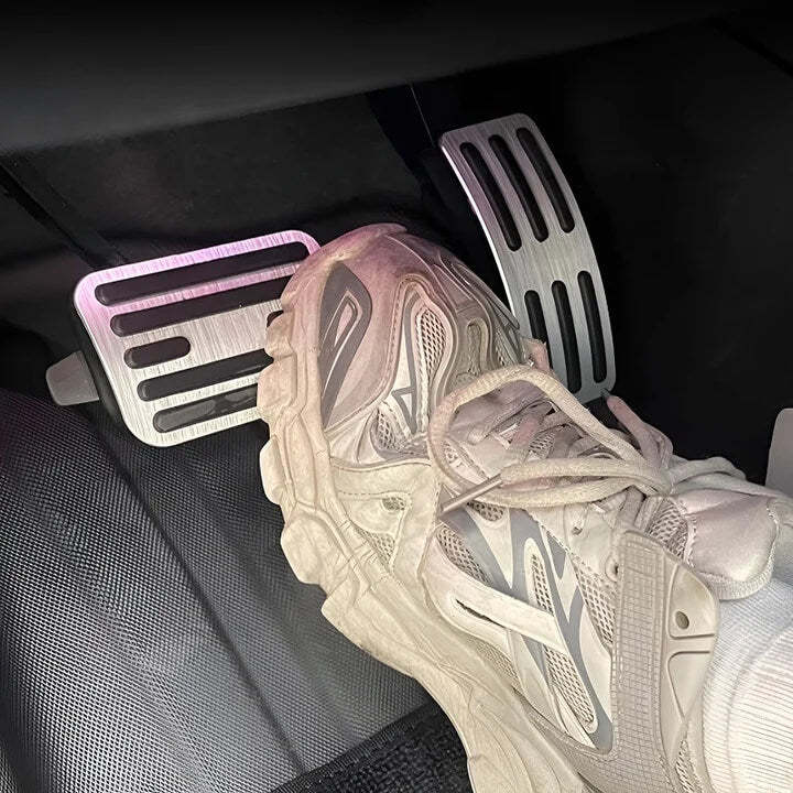 Brushed Aluminum Performance Pedals for Shark 6