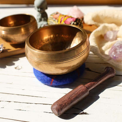 བོད་ཀྱི་རིགས Tibetan Meditation Sound Bowl Handcrafted for Healing and Mindfulness Singing Bowl Set