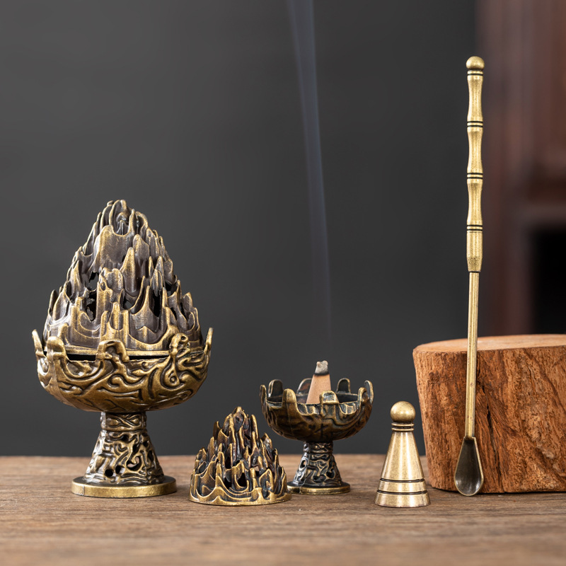 Retro Boshan Style Incense Set: 3-Piece Bundle with Tower Incense Burner, Seal, Mold & Spoon