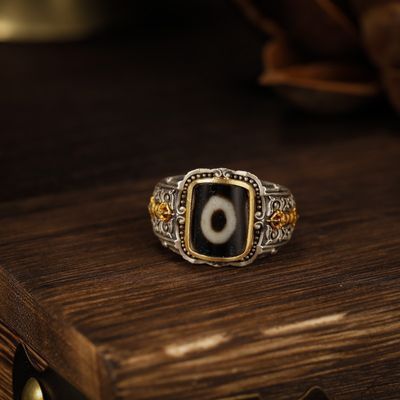 Tibetan Dzi Bead Ring: Inlaid Artificial Single-Eye Dzi, Ethnic Style Finger Jewelry