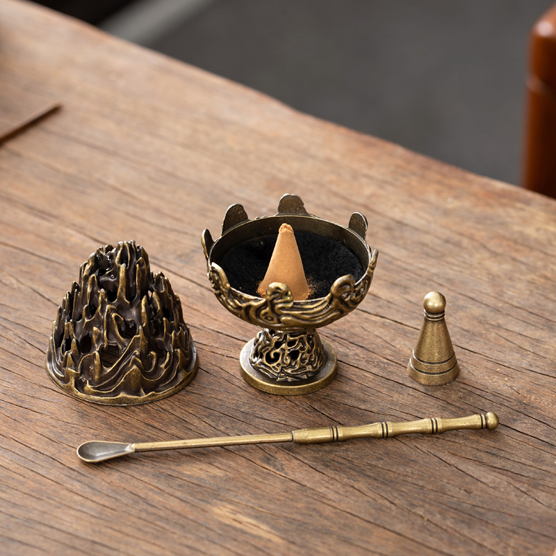 Retro Boshan Style Incense Set: 3-Piece Bundle with Tower Incense Burner, Seal, Mold & Spoon