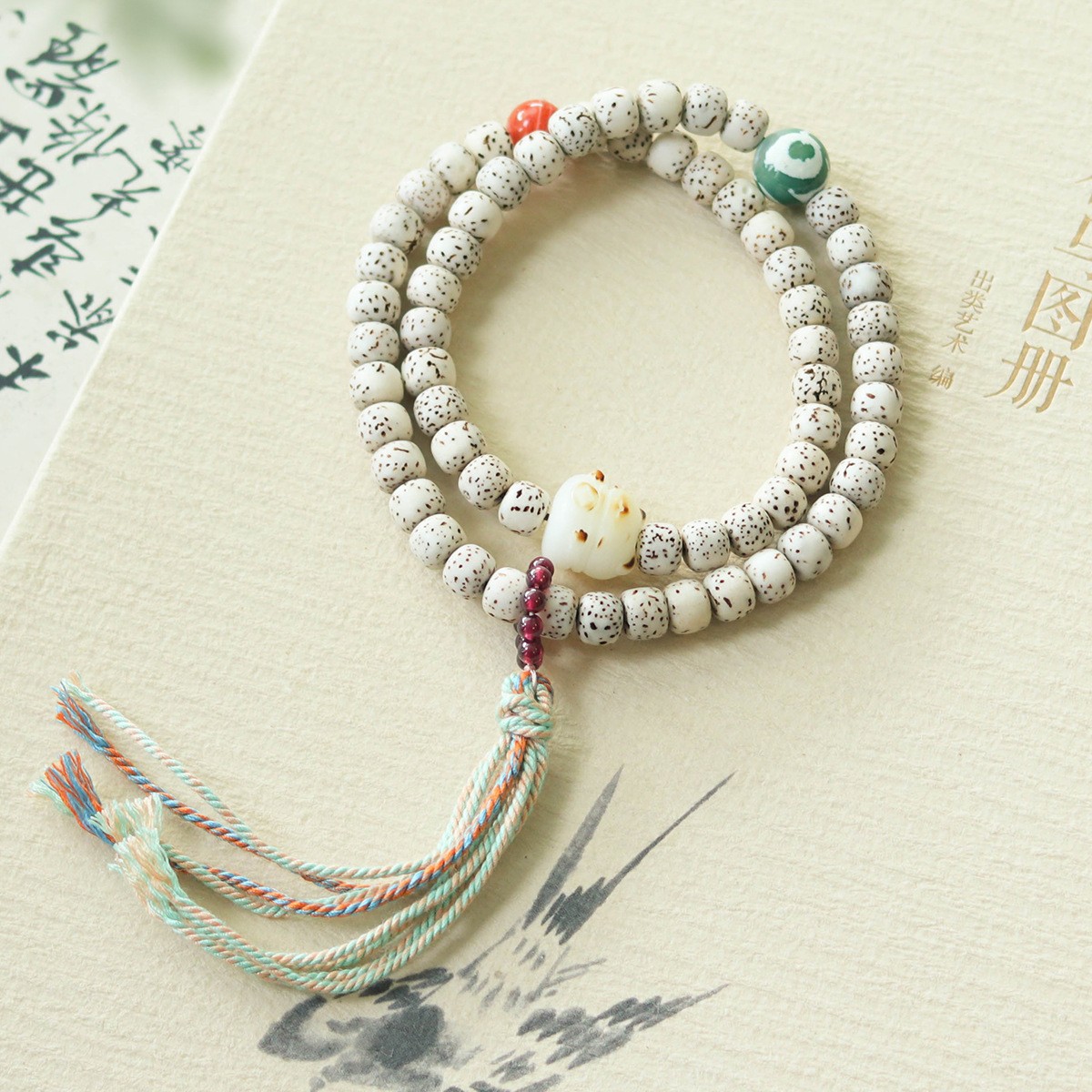 Ethnic-Style Golden Seed Xingyue Bodhi Bracelet | Handcrafted Buddhist Rosary & Convertible Necklace