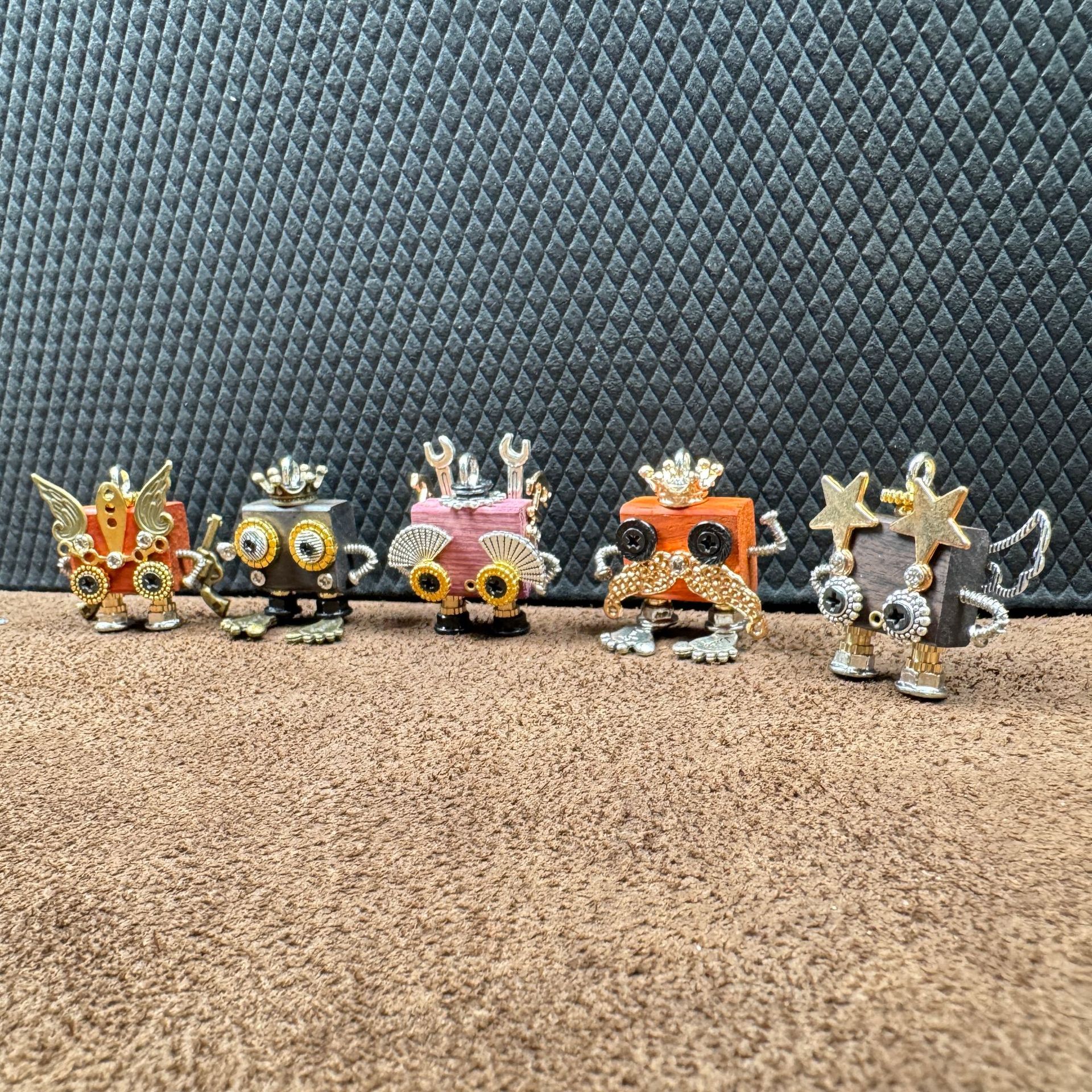 Indie Crafted Punk Robot Pendant - Boutique Design for Necklace & Keychain, Unique Unisex Streetwear Jewelry