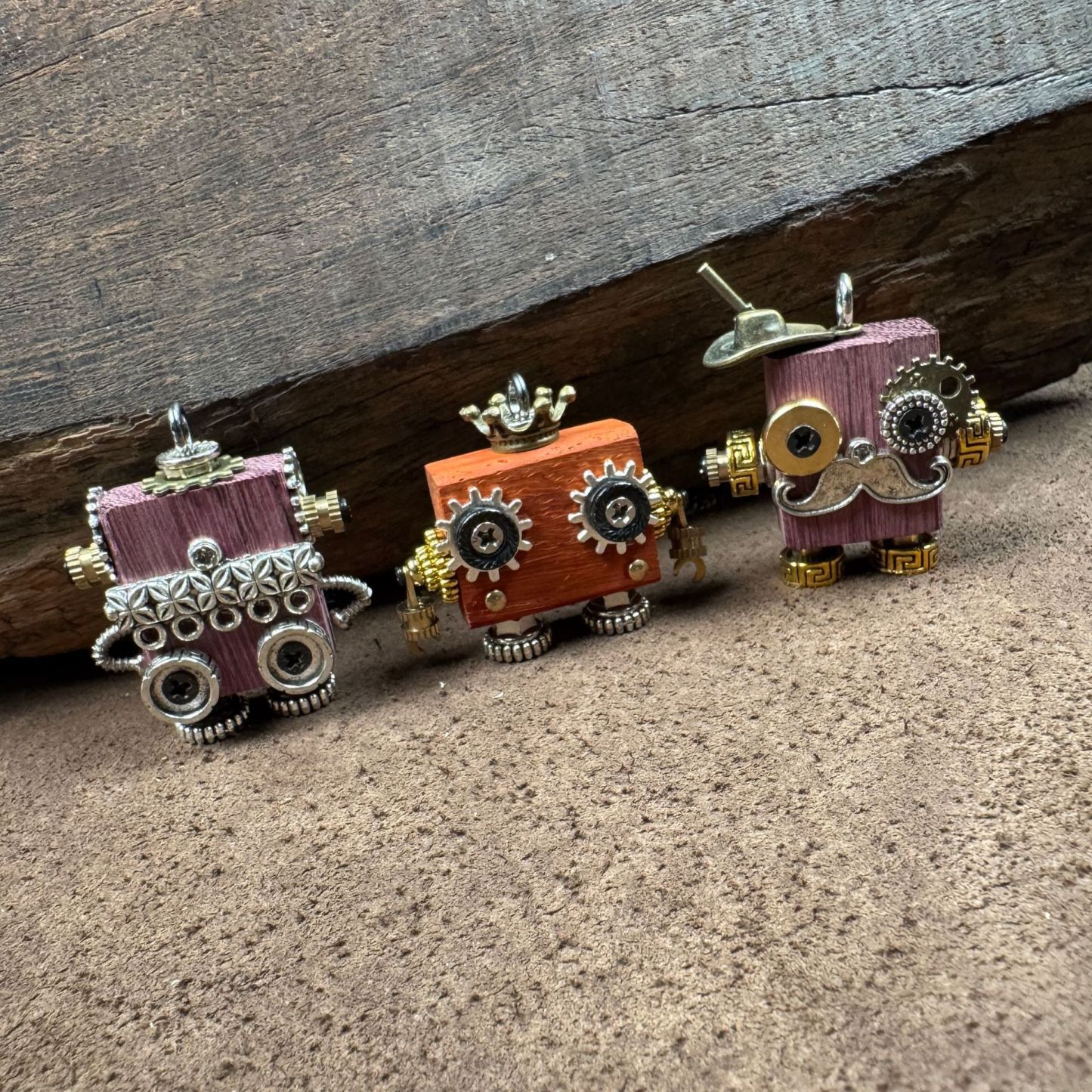 Original Handmade Punk Robot Pendant - Artisan Wooden Keychain & Phone Charm, Unique Unisex Necklace Accessory