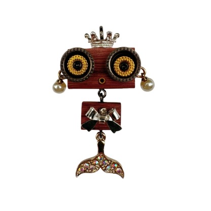 Handmade Punk Robot Wooden Pendant - Multi-Function Keychain, Phone Charm & Unisex Necklace | Stall Display Figurine