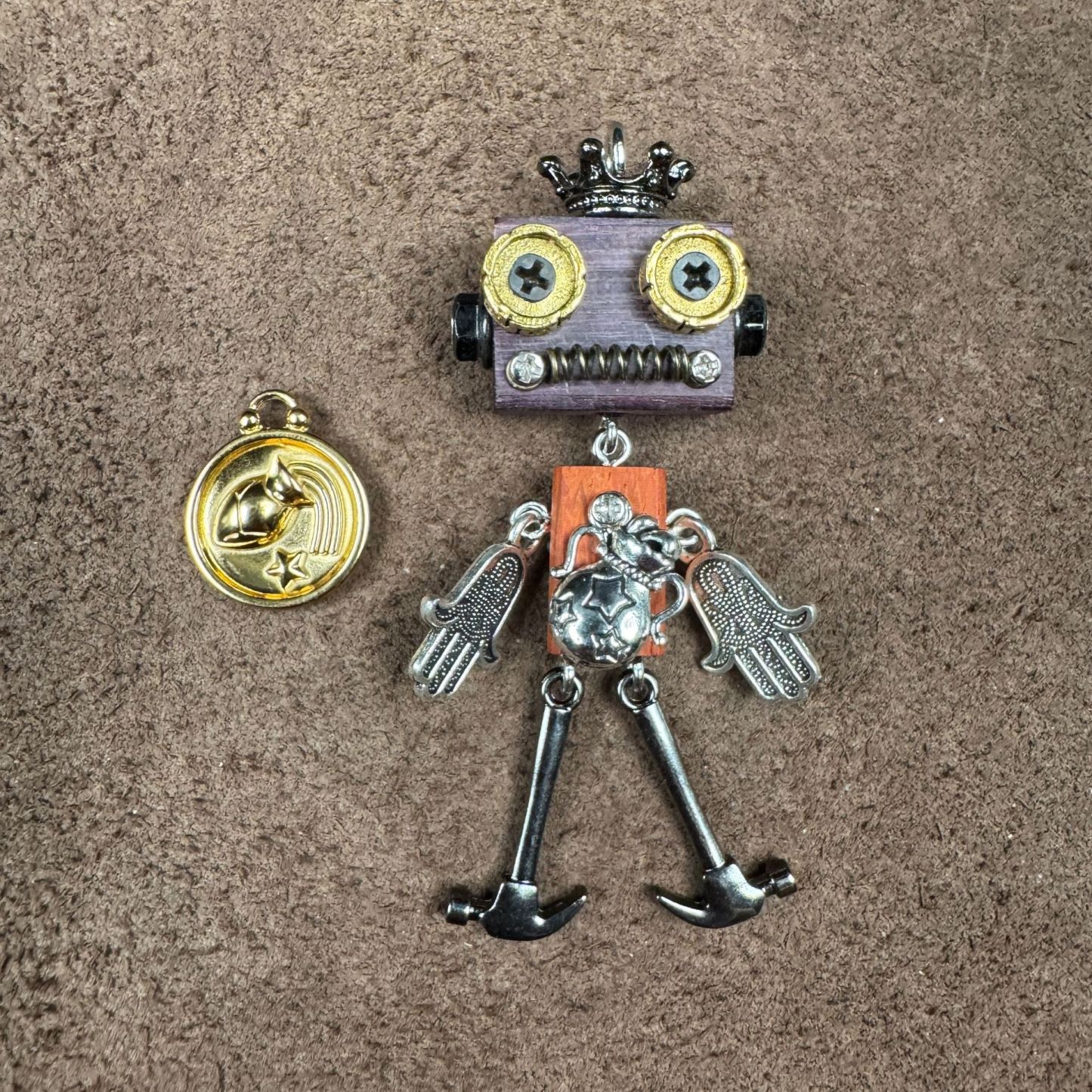 Steampunk Zodiac Guardians - Handcrafted 12 Constellation Robot Pendant, Wooden Keychain & Geek Gift