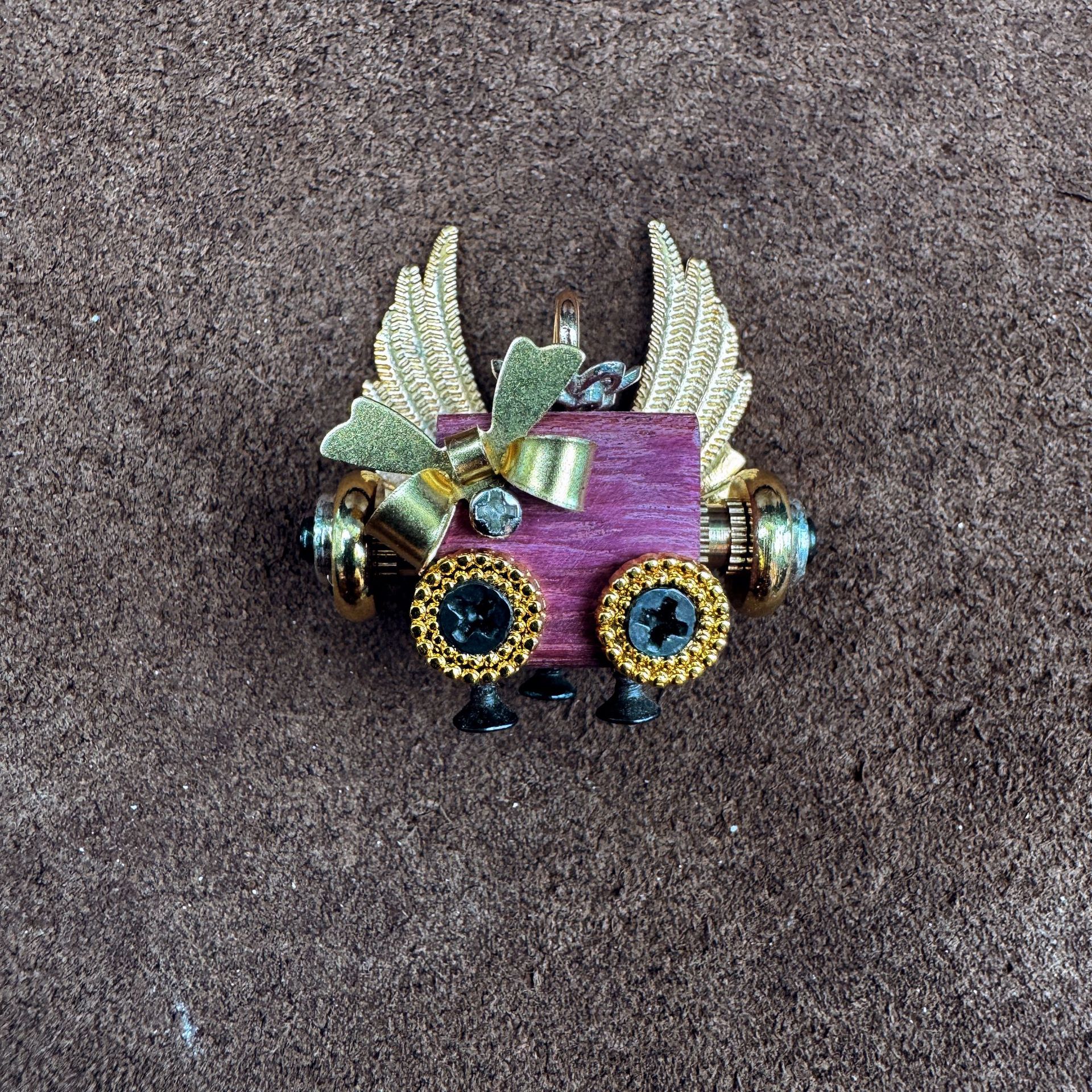 Punk Robot Wooden Pendant - Trendy Handmade Keychain & Phone Charm, Convertible Unisex Necklace for Collectors